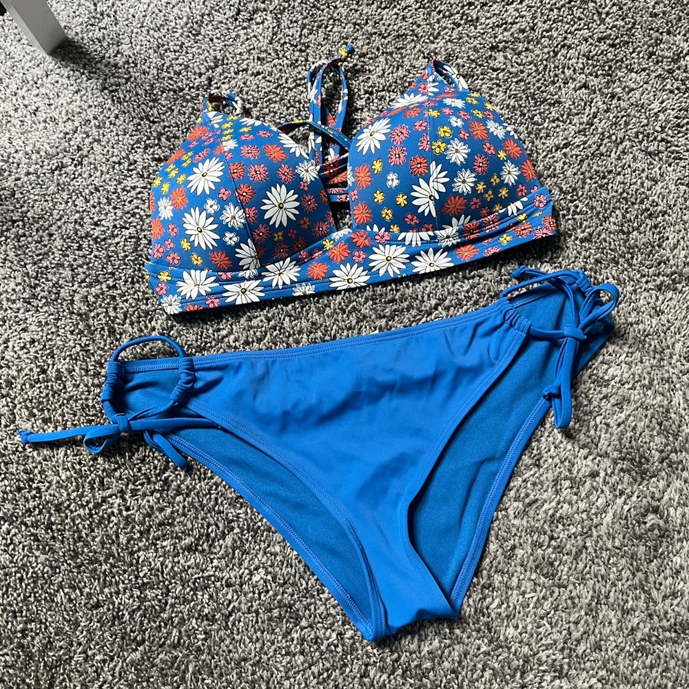 New Adore Me Nadzia Contour Two Piece Bikini Set | Blue Floral Size L